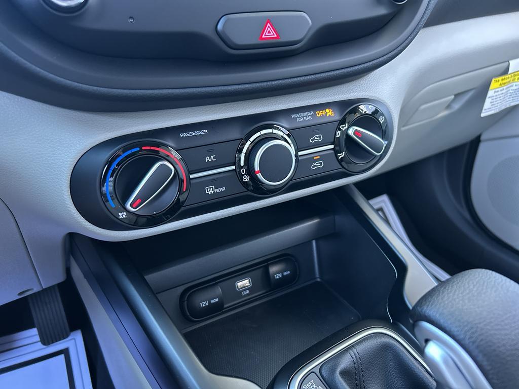 new 2025 Kia Soul car, priced at $21,060