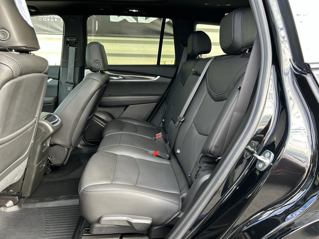 used 2025 Cadillac XT6 car, priced at $56,000