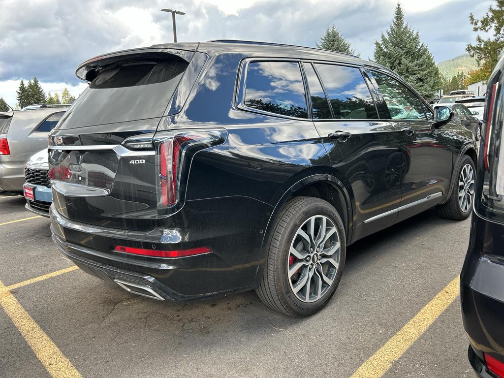 used 2025 Cadillac XT6 car, priced at $56,000