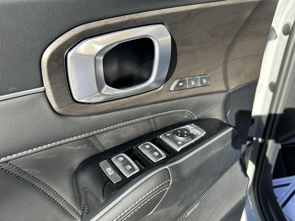 new 2026 Kia Sorento car, priced at $46,145