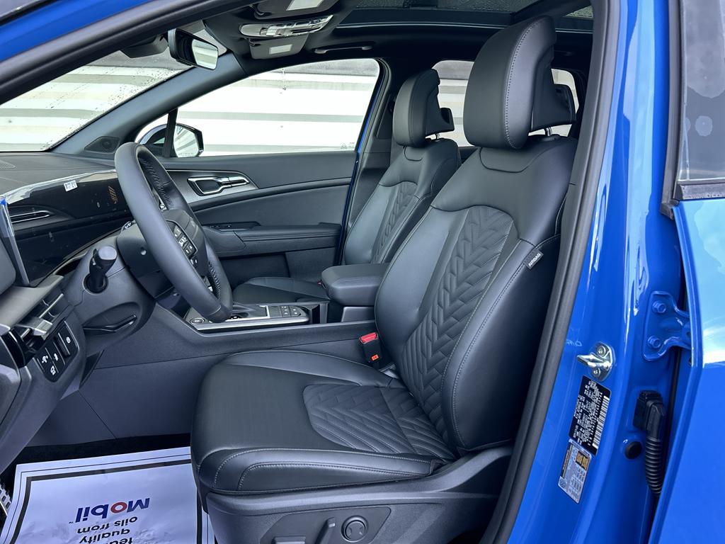 new 2026 Kia Sportage car, priced at $40,260