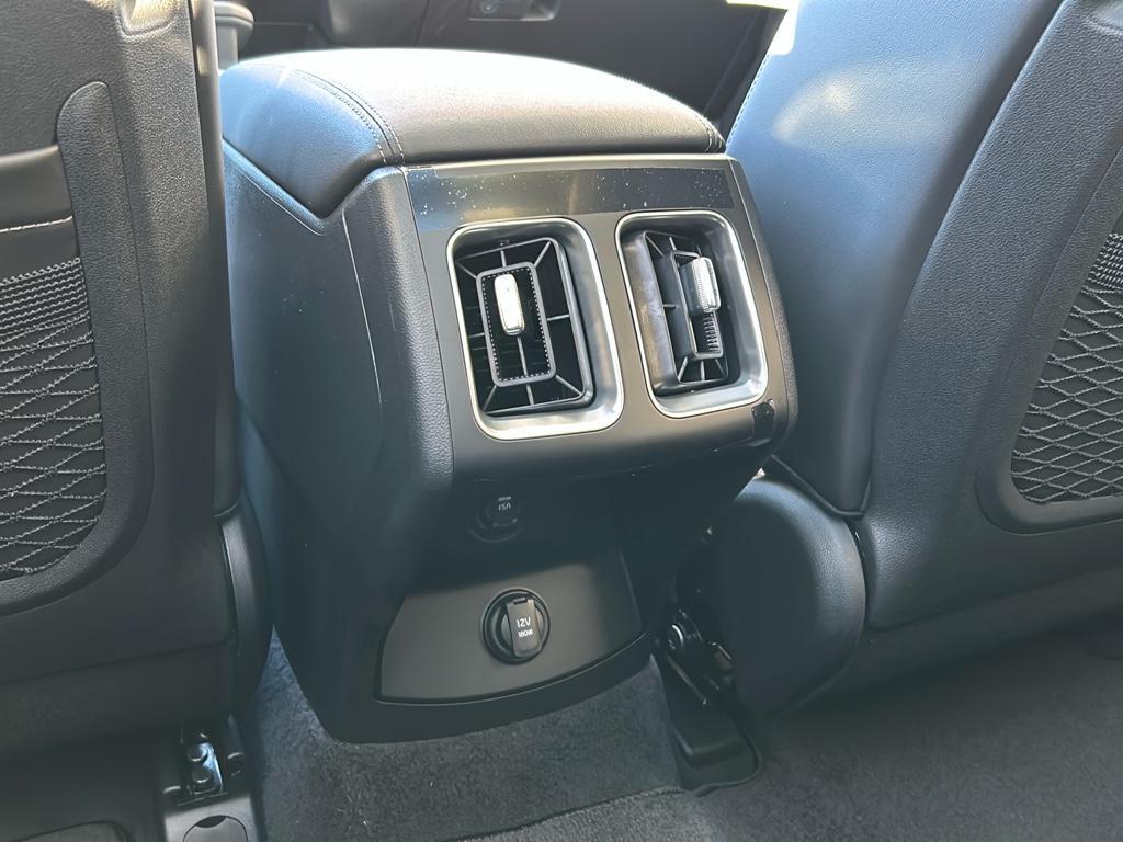 new 2025 Kia Sorento car, priced at $34,500