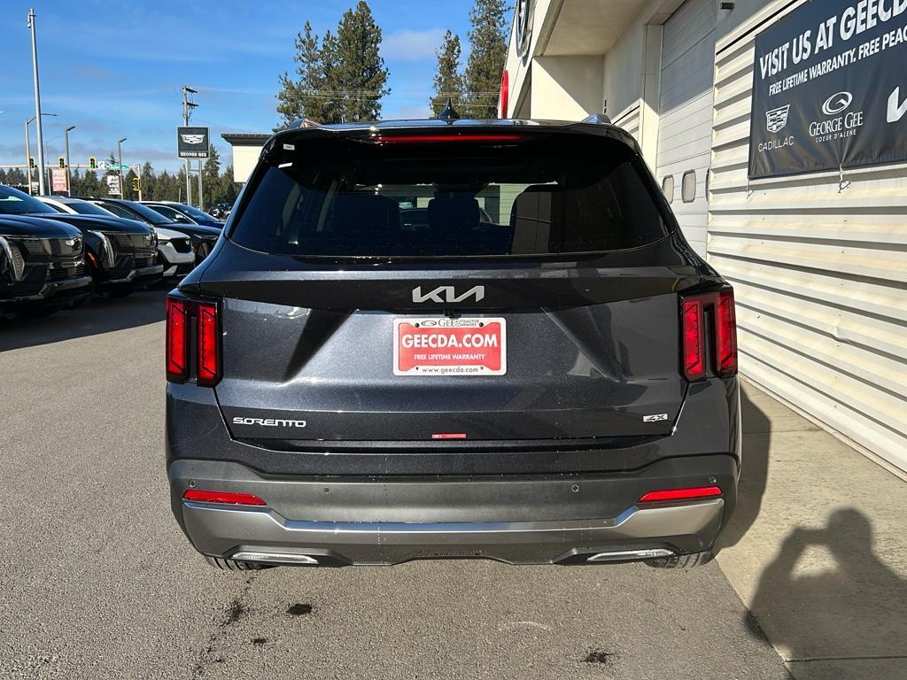 new 2025 Kia Sorento car, priced at $34,500