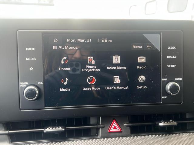 new 2025 Kia Sportage car, priced at $31,175