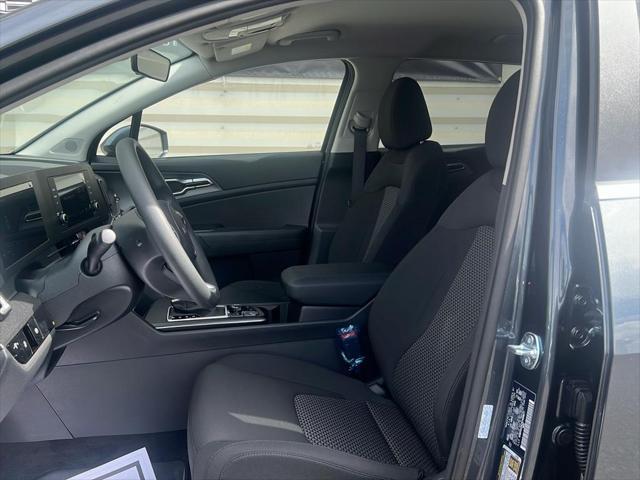 new 2025 Kia Sportage car, priced at $31,175
