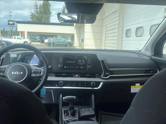 new 2025 Kia Sportage car, priced at $31,175