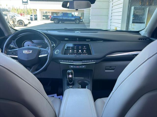 used 2021 Cadillac XT4 car, priced at $25,999