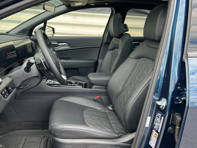 new 2025 Kia Sportage car, priced at $42,055
