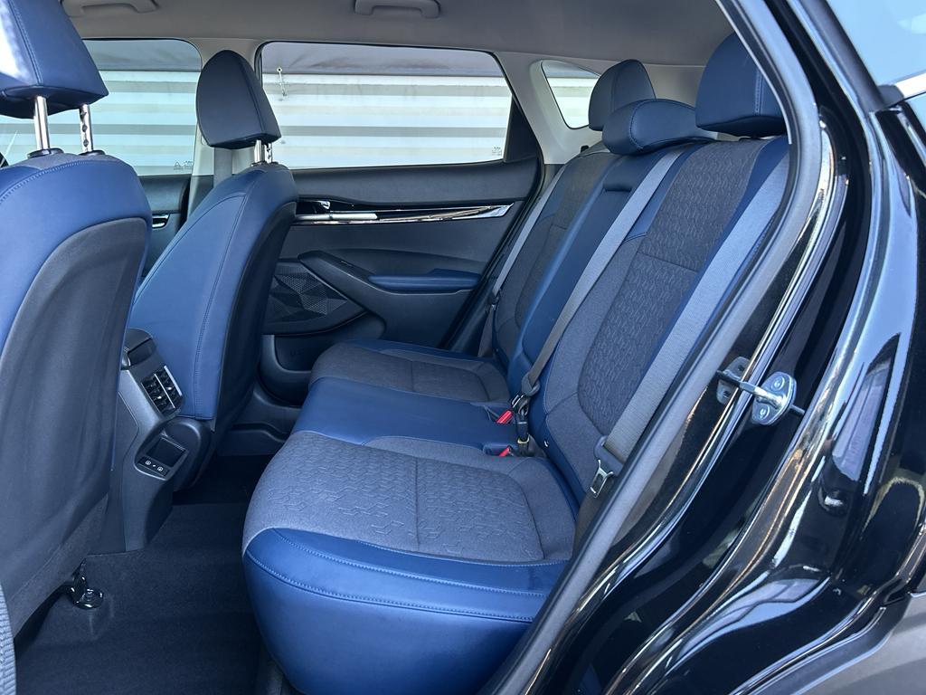 used 2024 Kia Seltos car, priced at $23,999