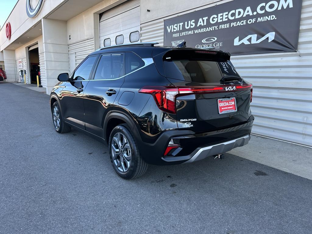 used 2024 Kia Seltos car, priced at $23,999