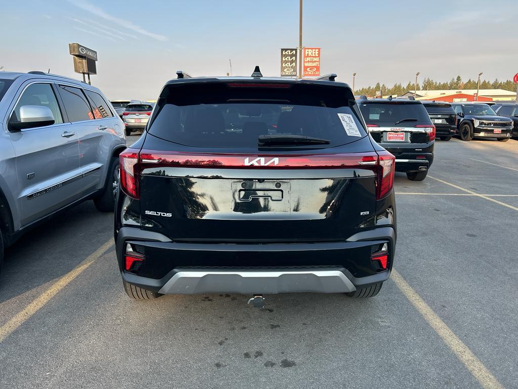 used 2024 Kia Seltos car, priced at $23,999