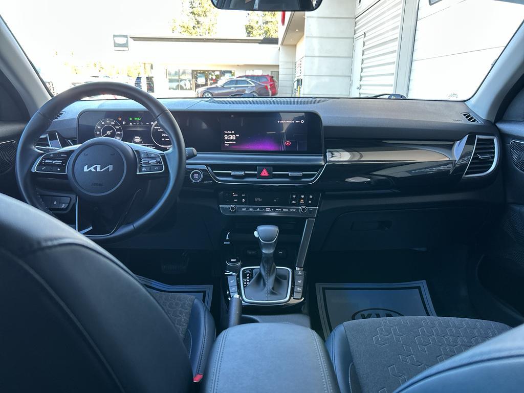 used 2024 Kia Seltos car, priced at $23,999