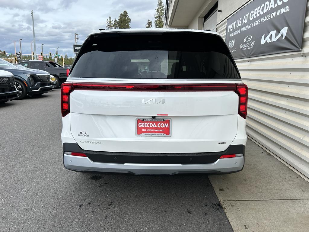 new 2026 Kia Carnival Hybrid car, priced at $44,260