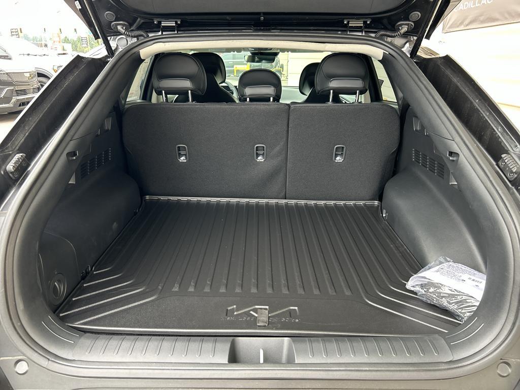 new 2025 Kia EV6 car, priced at $43,135