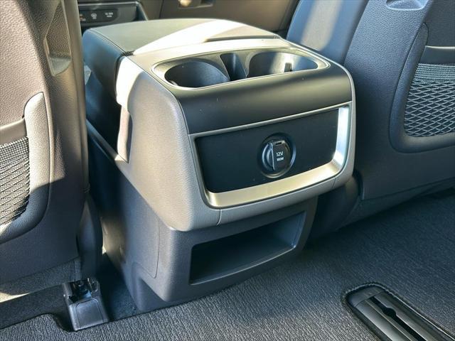 new 2025 Kia Carnival Hybrid car, priced at $42,155