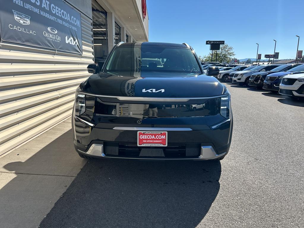 new 2026 Kia EV9 car, priced at $57,715