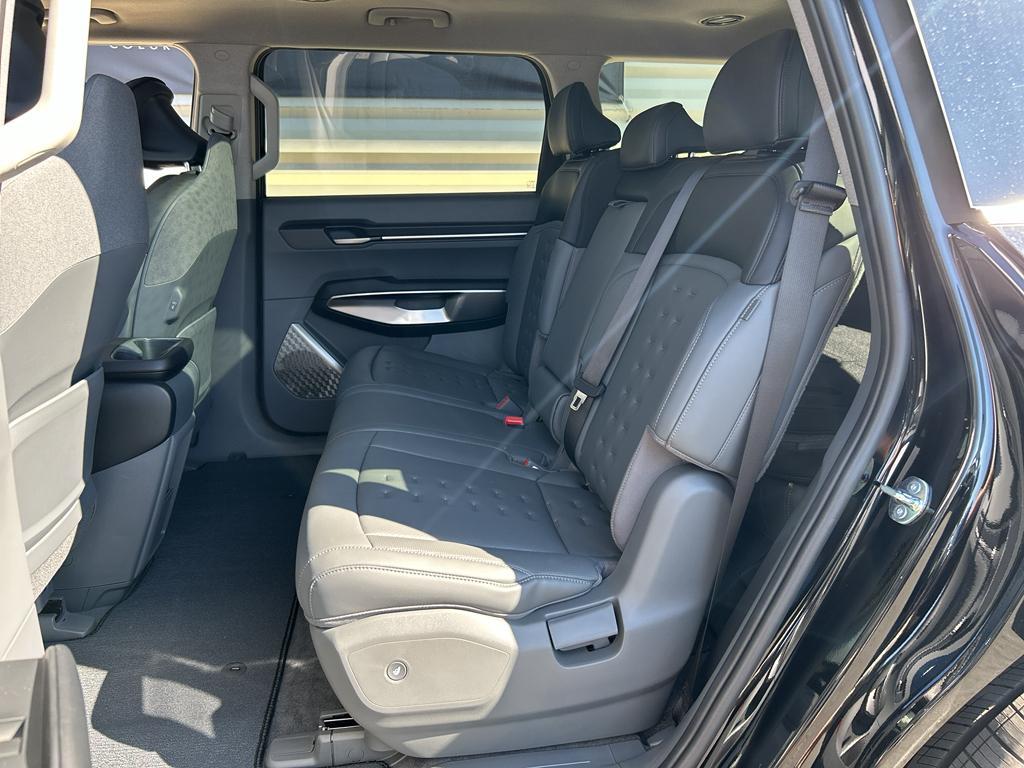 new 2026 Kia EV9 car, priced at $57,715