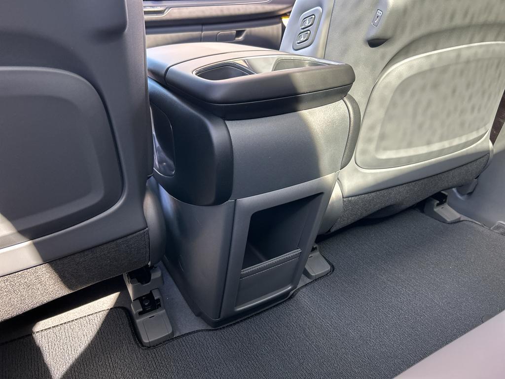 new 2026 Kia EV9 car, priced at $57,715