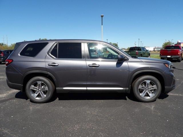 new 2025 Honda Pilot car, priced at $47,725