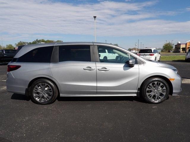 new 2025 Honda Odyssey car, priced at $48,005