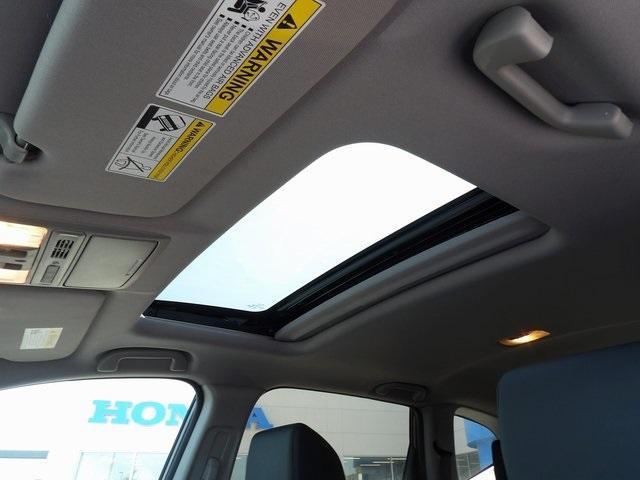 used 2022 Honda CR-V car, priced at $27,664