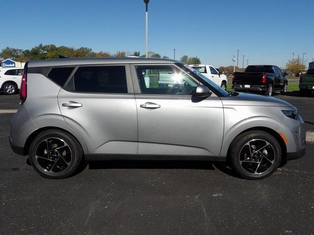 used 2023 Kia Soul car, priced at $21,894