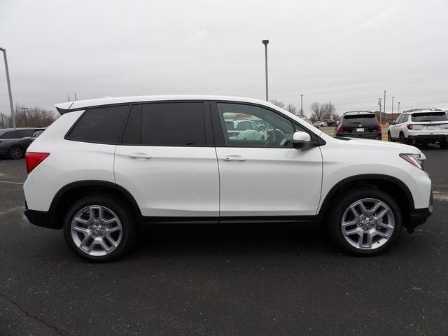 new 2025 Honda Passport car, priced at $44,200