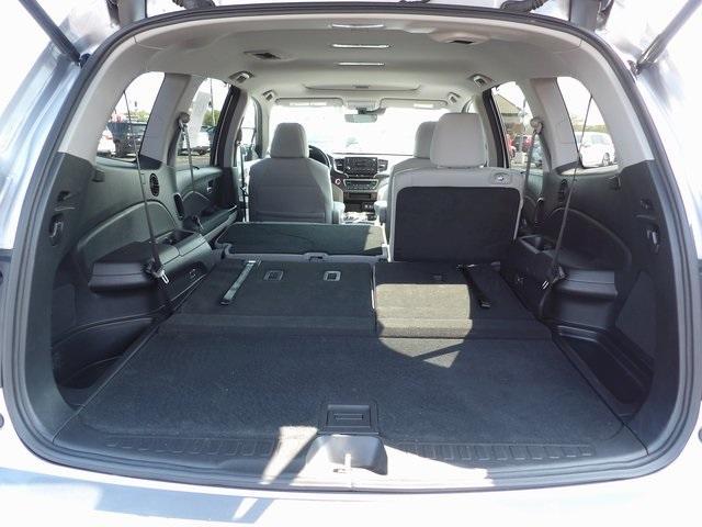 used 2022 Honda Pilot car, priced at $33,114