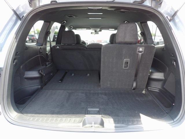 used 2022 Honda Pilot car, priced at $32,162