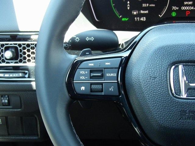 new 2025 Honda Civic Hybrid car, priced at $30,100