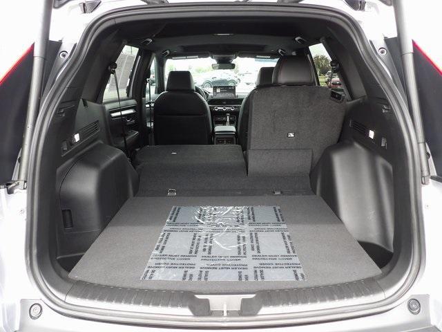 used 2025 Honda CR-V Hybrid car, priced at $38,670