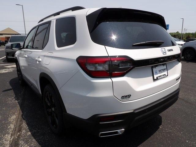 new 2025 Honda Pilot car, priced at $56,485