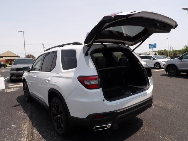 new 2025 Honda Pilot car, priced at $56,485