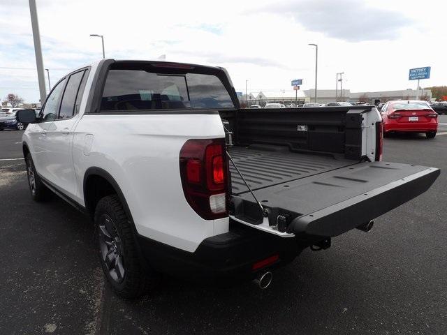 new 2025 Honda Ridgeline car, priced at $47,285