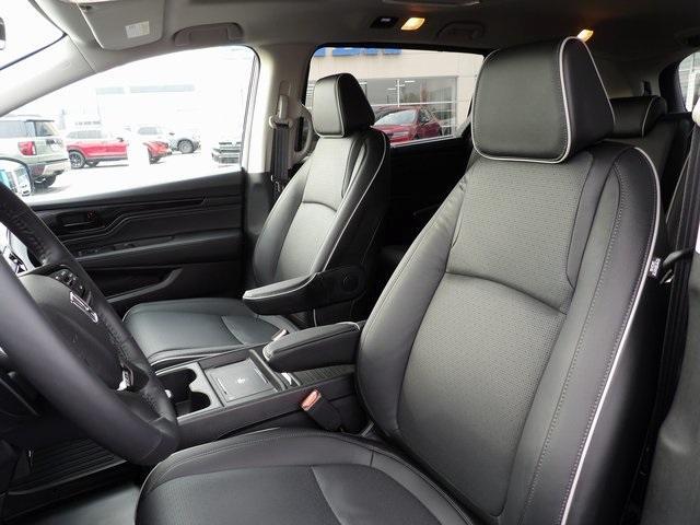 new 2025 Honda Odyssey car, priced at $52,730