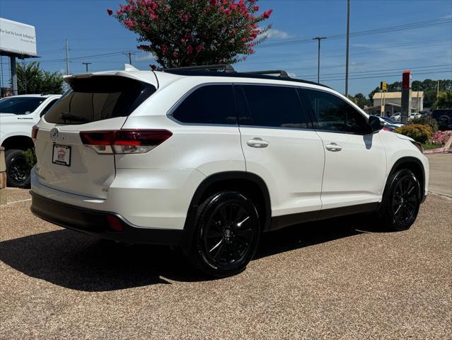 used 2019 Toyota Highlander car, priced at $22,900