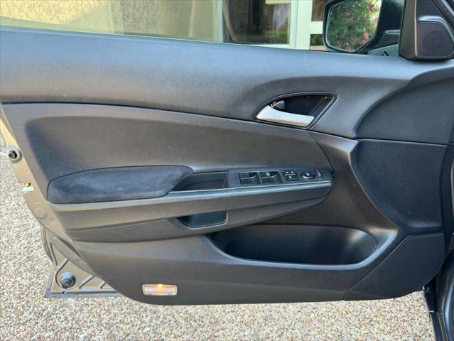 used 2009 Honda Accord car, priced at $9,900