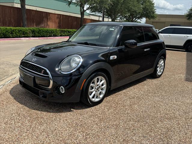 used 2020 MINI Hardtop car, priced at $16,900