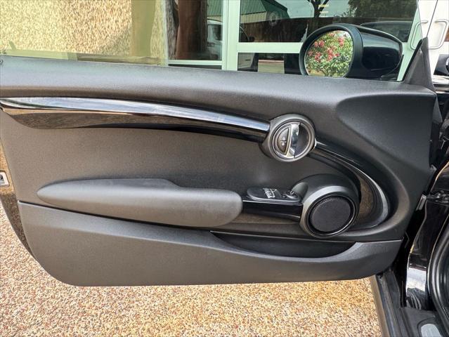 used 2020 MINI Hardtop car, priced at $16,900