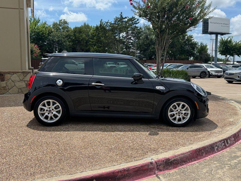 used 2020 MINI Hardtop car, priced at $16,900