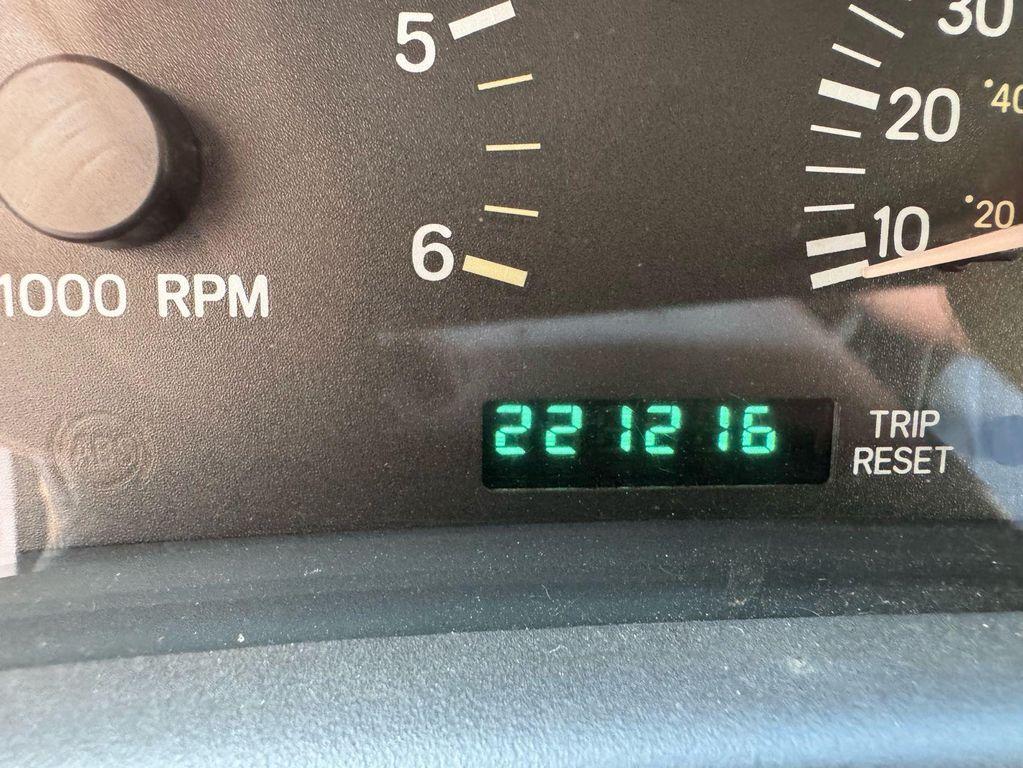used 2000 Jeep Cherokee car, priced at $6,900