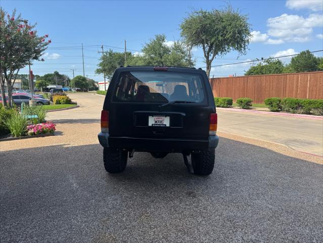 used 2000 Jeep Cherokee car, priced at $6,900