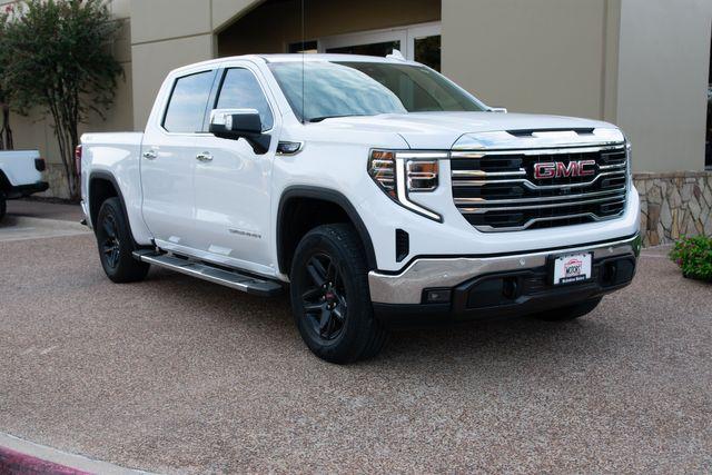 used 2022 GMC Sierra 1500 car, priced at $45,900