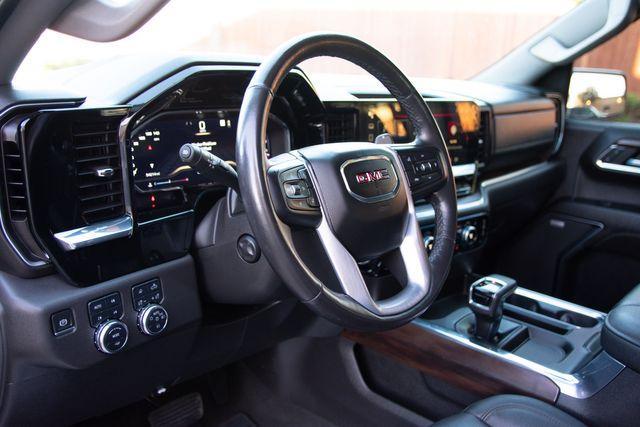 used 2022 GMC Sierra 1500 car, priced at $45,900