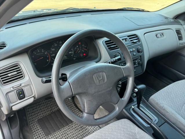 used 2002 Honda Accord car, priced at $9,900