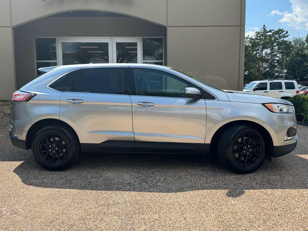 used 2021 Ford Edge car, priced at $18,900