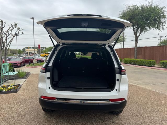 used 2024 Jeep Grand Cherokee car, priced at $35,900