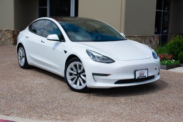 used 2022 Tesla Model 3 car, priced at $27,900