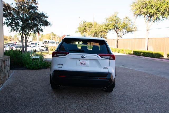 used 2022 Toyota RAV4 Hybrid car, priced at $31,900