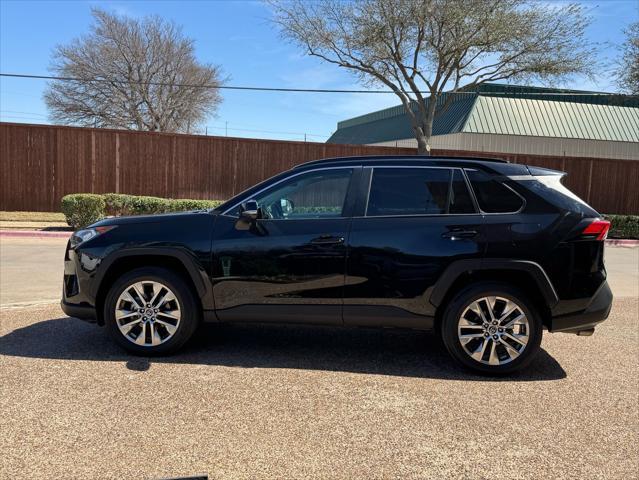used 2020 Toyota RAV4 car, priced at $27,900